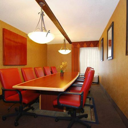 Holiday Inn Express Forsyth By Ihg Einrichtungen foto